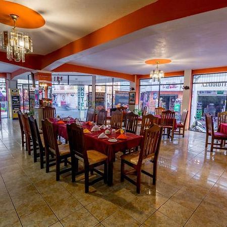 Hoteles Kakchiquel Panajachel Buitenkant foto