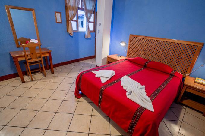 Hoteles Kakchiquel Panajachel Buitenkant foto